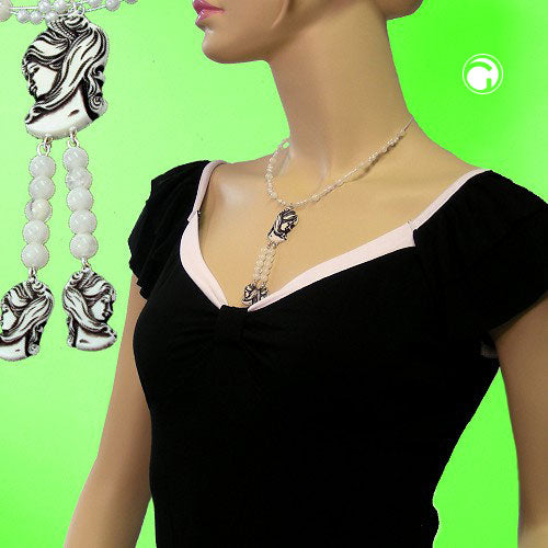 Kædetrådskæde Camãe©beige-sort plastikperler 45 cm