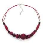 Halskæde 21 mm honningkage-perle bordeaux-mørkerød snor 45 cm