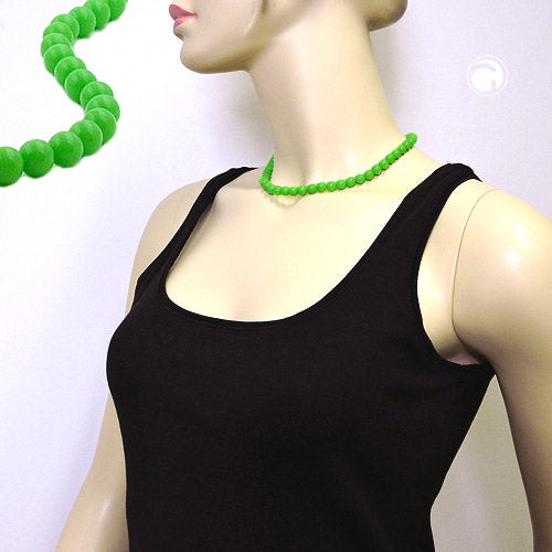 Kæde 8 mm plastikperler skinner lysegrønt