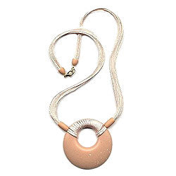 Kæde Plastik Skive Amulet laks pink mat 4x Snor lyserød 60 cm