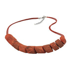 Halskæde skrå perle plastik rustbrun-marmoreret snor rustbrun 45 cm
