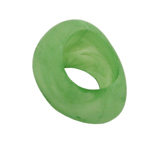 Stofring 33x25mm plastik ringperle ikke-rund 17mm hul mintgrøn marmoreret mat