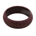Armbånd 85x26mm bordeaux rillet plast
