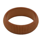 Armbånd 85x26 mm lysebrun rillestruktur i plast