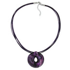 Kæde 52 mm plastikvedhæng amulet lilla marmoreret snor lilla 55 cm