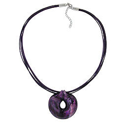 Kæde 52 mm plastikvedhæng amulet lilla marmoreret snor lilla 55 cm