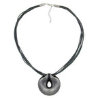 Kæde 52mm plastikvedhæng Amulet Antik Sølvsnor Grå 55cm