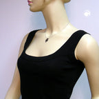 Kædetråd Kædevedhæng Plastikfiligranblad Antikt sølv 2 glasperler Rød 42 cm
