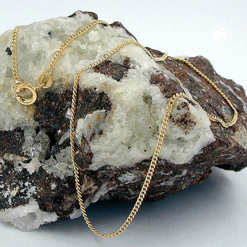 Kæde 1,3 mm flad rustning diamant guldbelagt AMD