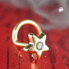 Næsestift 4 mm stjerne med zirkonia hvid 14k GULD