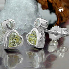Ørestikker 8x5 mm hjerte med kubisk zirkonia og syntetisk peridot sølv 925