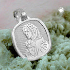 Vedhæng 16x15mm Maria med barnet Jesus Skinnende sølv 925
