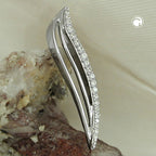 Vedhæng 32x6mm med zirkoniaer Skinnende Rhodiumbelagt Sølv 925
