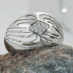 Ring 12 mm med zirkoniaer skinnende diamant rhodiumbelagt sølv 925